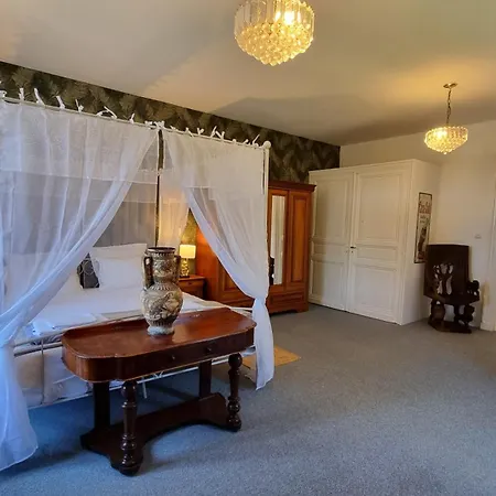 Holiday home Domaine De Rochebonne