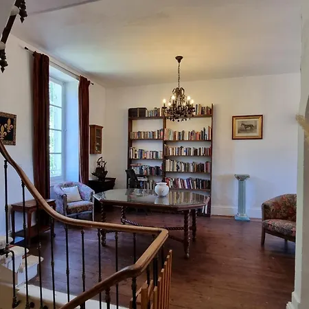 Domaine De Rochebonne Holiday home Saint-Just-Luzac
