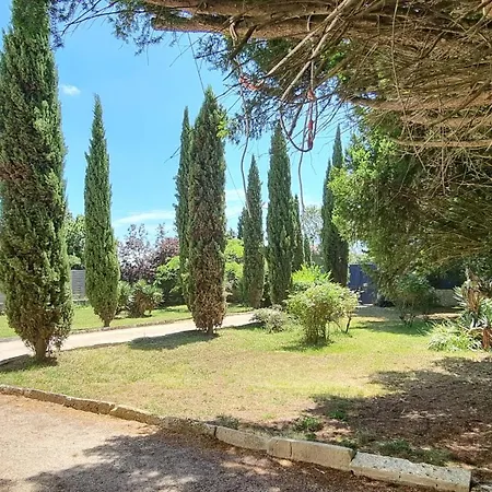 Holiday home Domaine De Rochebonne Saint-Just-Luzac