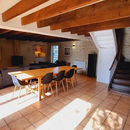 בית נופש Domaine De Rochebonne Saint-Just-Luzac