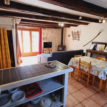Domaine De Rochebonne Tatil Evi